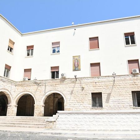 ホテル Palazzo Del Carmine バーリ エクステリア 写真